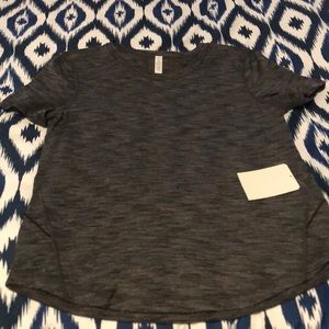 LuLuLemon Shirt